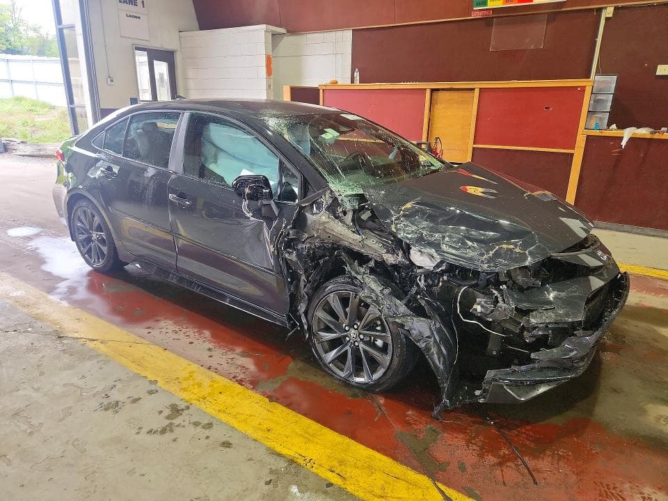 2026 TOYOTA COROLLA SE 4