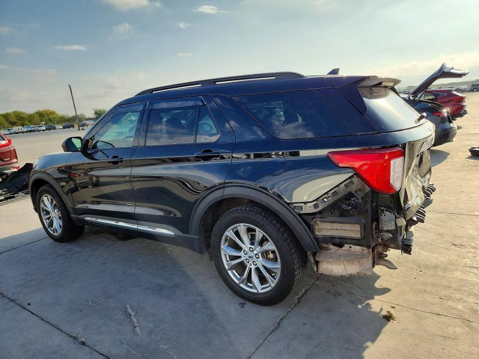 2020 FORD EXPLORER XLT 2