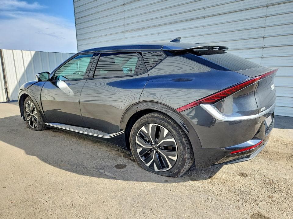 2023 KIA EV6 WIND 2