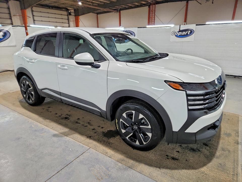 2025 NISSAN KICKS SV 4