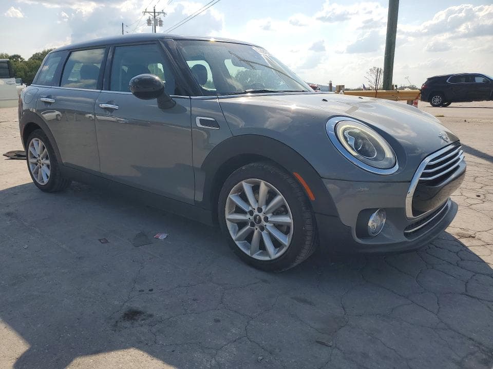 2019 MINI COOPER CLUBMAN 4