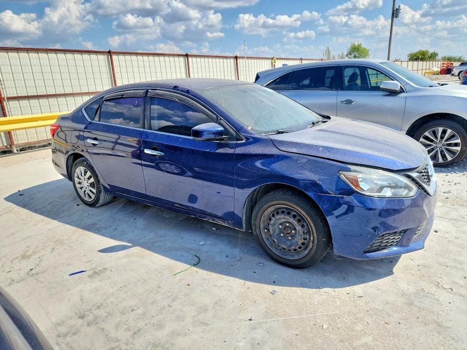 2019 NISSAN SENTRA S 4