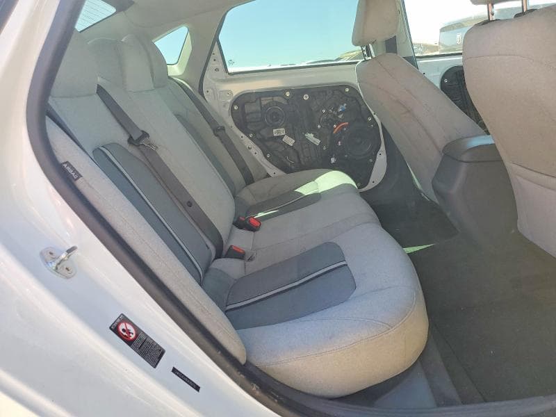 2021 HYUNDAI SONATA SE 10