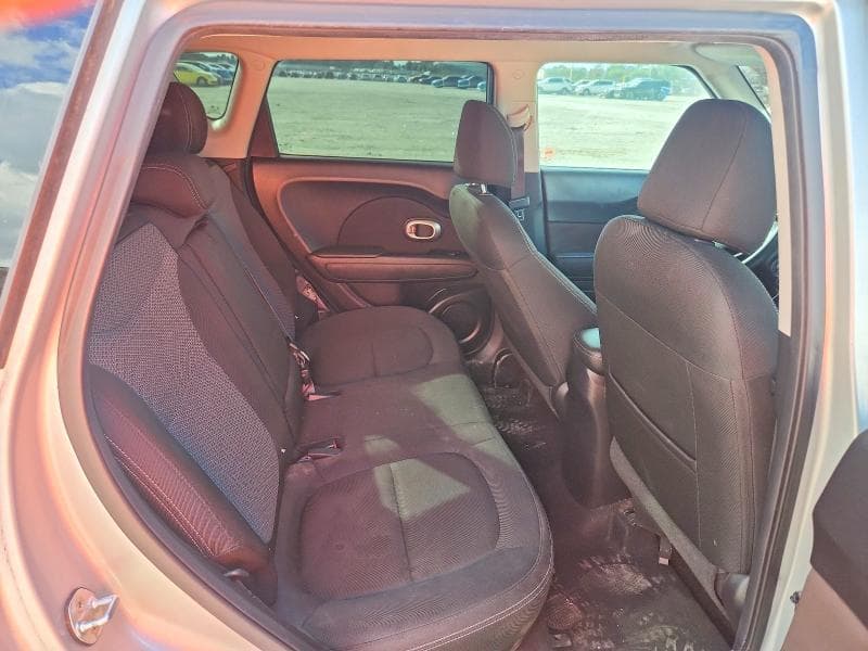 2019 KIA SOUL + 10