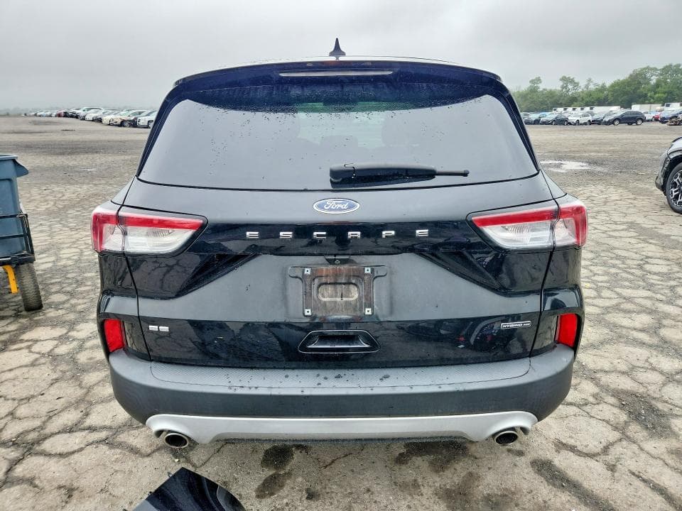 2020 FORD ESCAPE SE SPORT 6