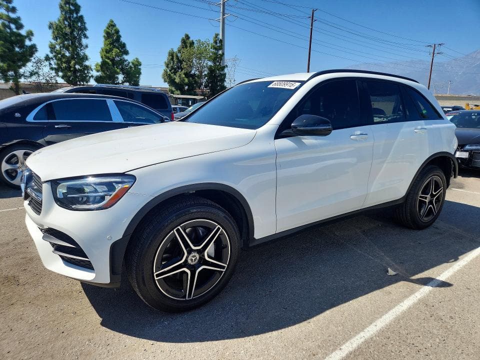 2021 MERCEDES-BENZ GLC 300