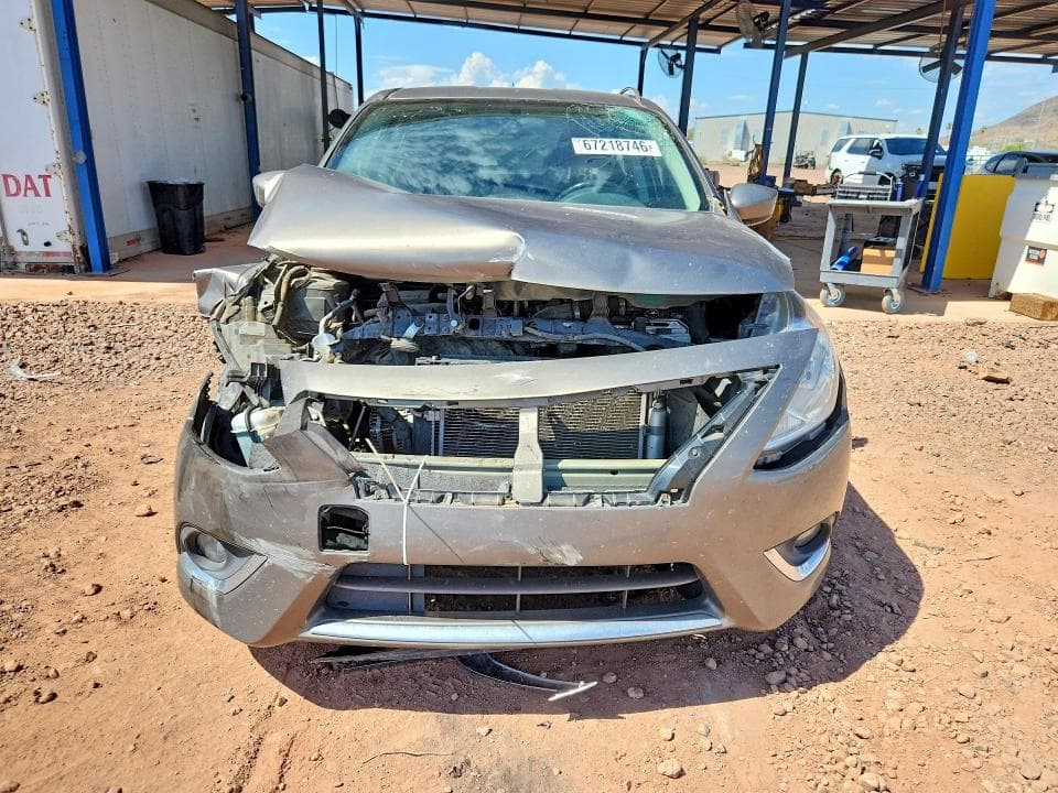 2017 NISSAN VERSA 1.6 S 5