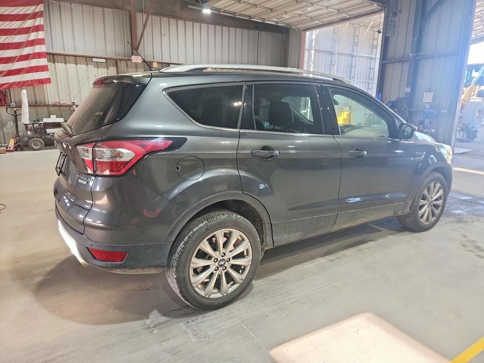 2017 FORD ESCAPE TITANIUM 3