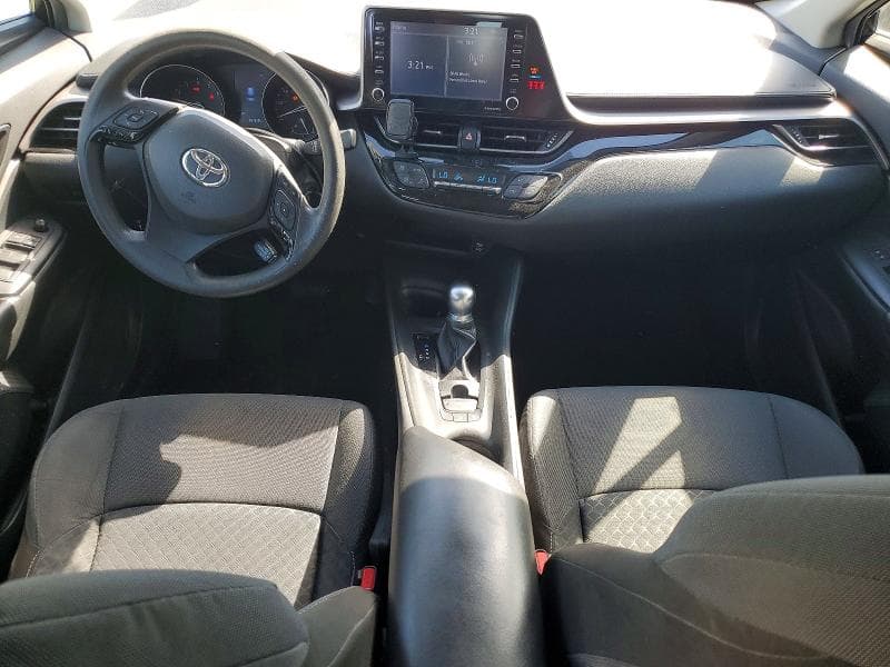 2020 TOYOTA C-HR LE 8