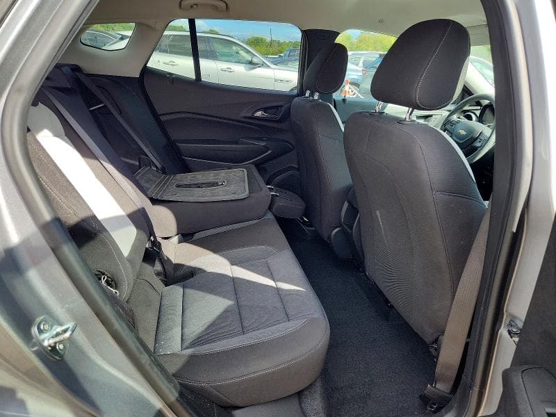 2024 CHEVROLET TRAX LS 10