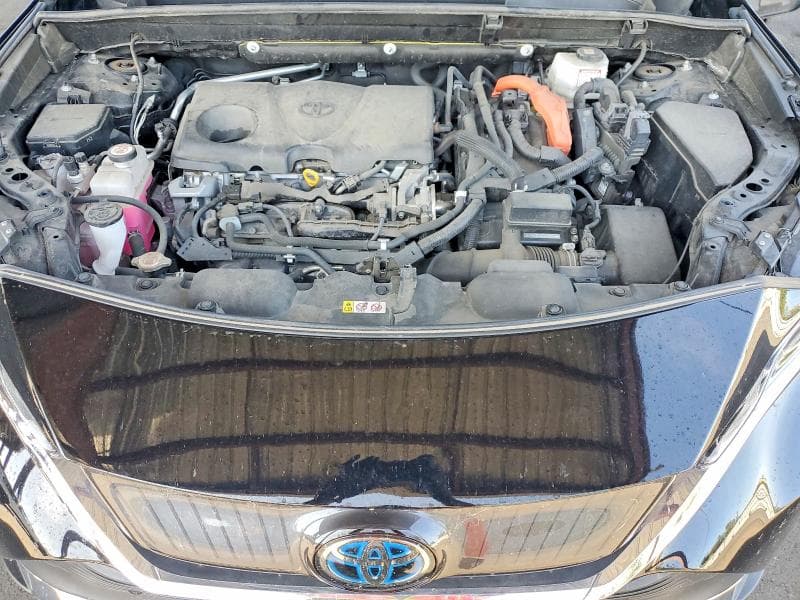 2021 TOYOTA VENZA XLE 11