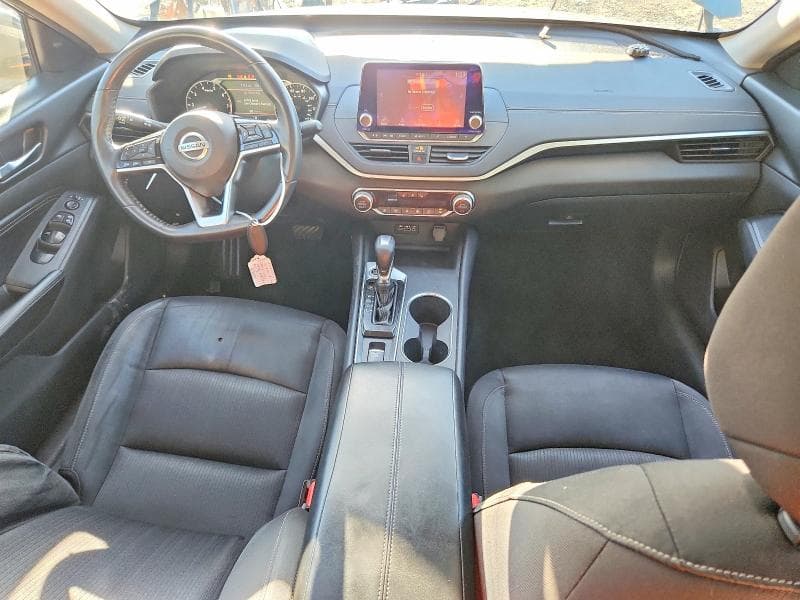 2019 NISSAN ALTIMA SV 8
