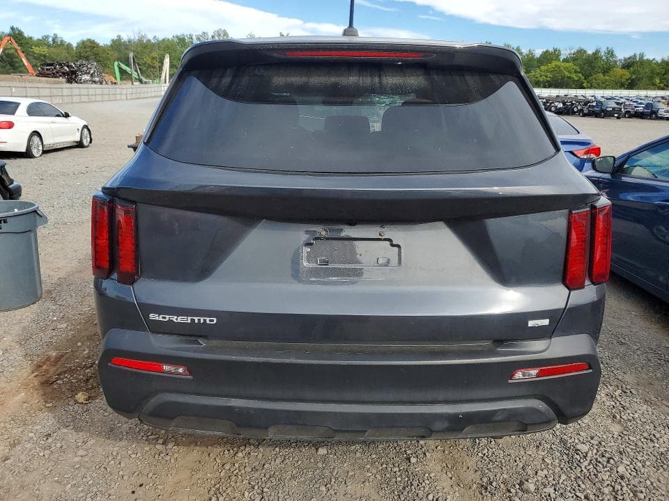 2023 KIA SORENTO LX 6