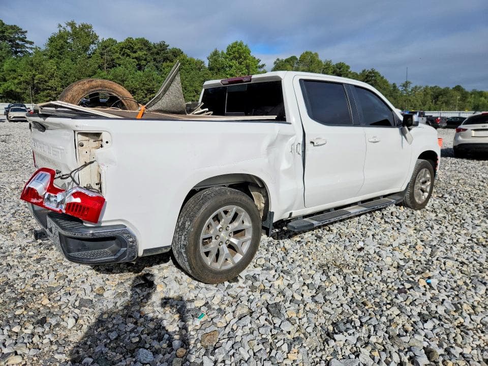 2019 CHEVROLET SILVERADO C1500 LT 3