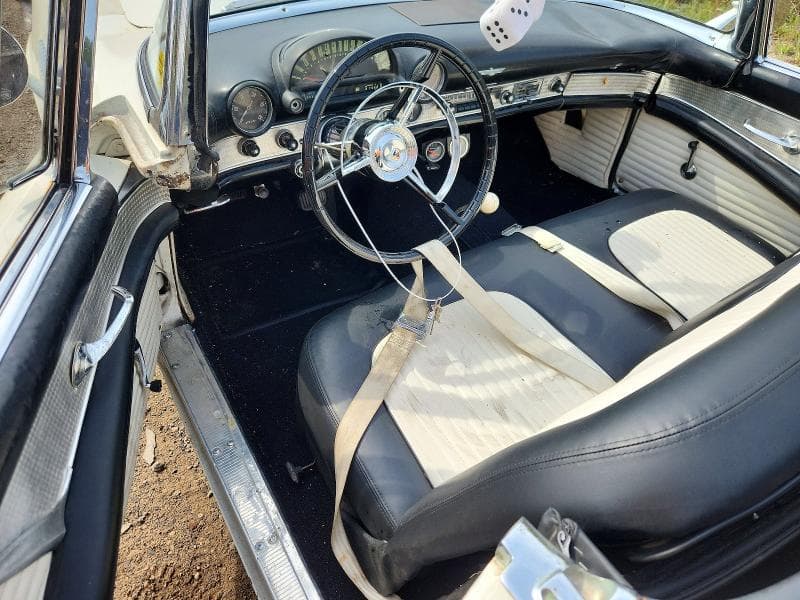 1956 FORD THUNDERBIRD 8