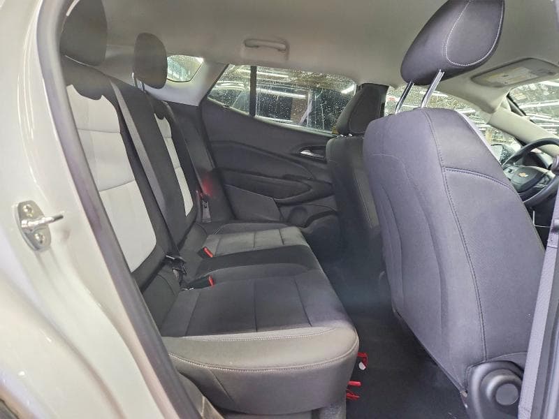 2025 CHEVROLET TRAX LS 10