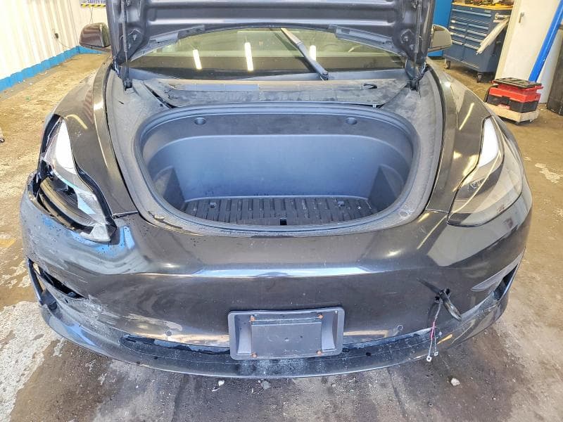 2022 TESLA MODEL 3 11