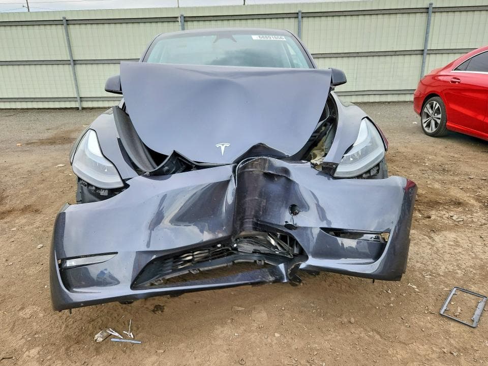 2023 TESLA MODEL Y 5