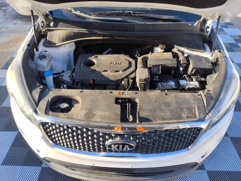 2017 KIA SORENTO LX 12