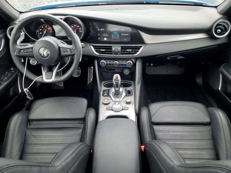 2022 ALFA ROMEO GIULIA SUPER 8