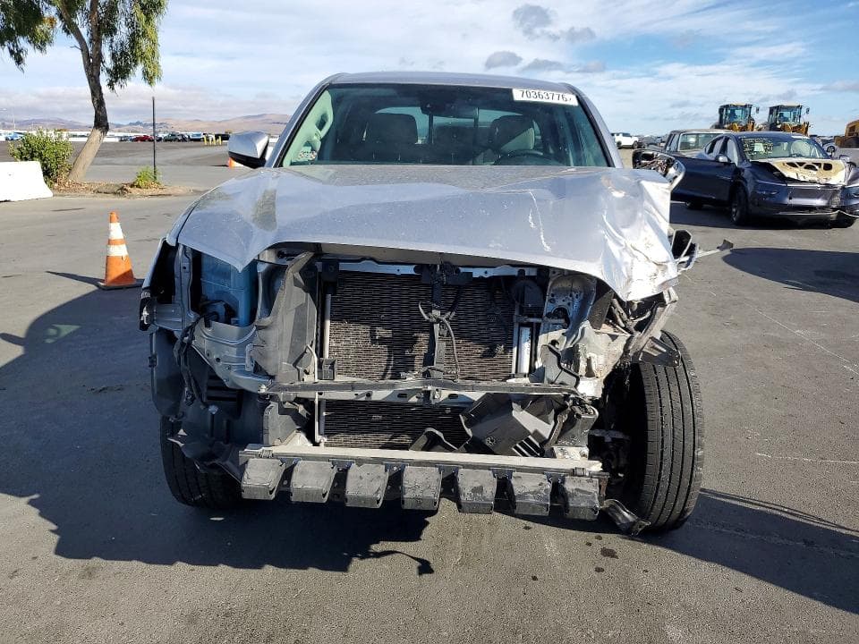 2021 TOYOTA TACOMA SR 5