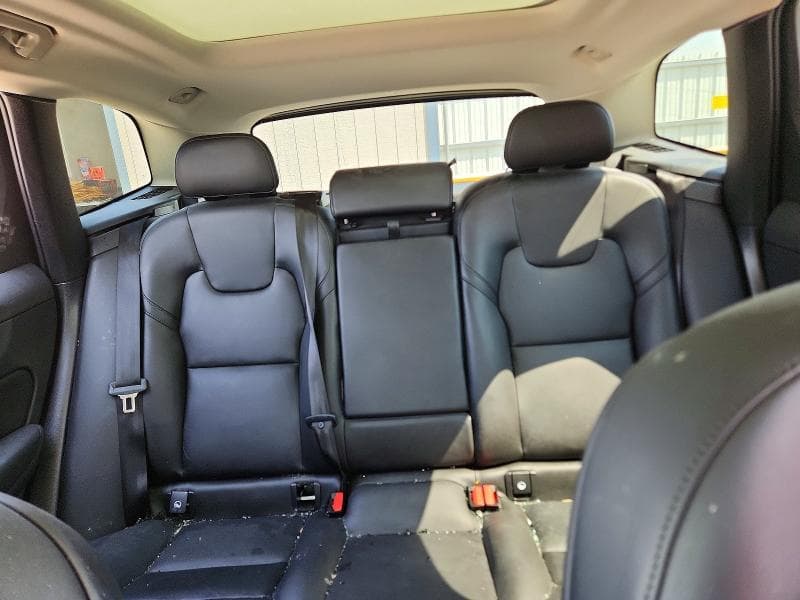 2025 VOLVO XC60 CORE 10
