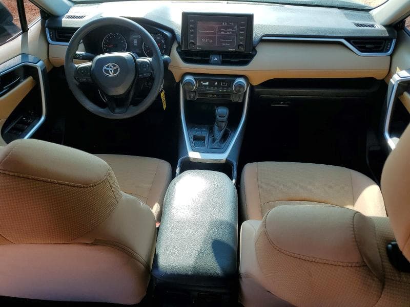 2022 TOYOTA RAV4 LE 8