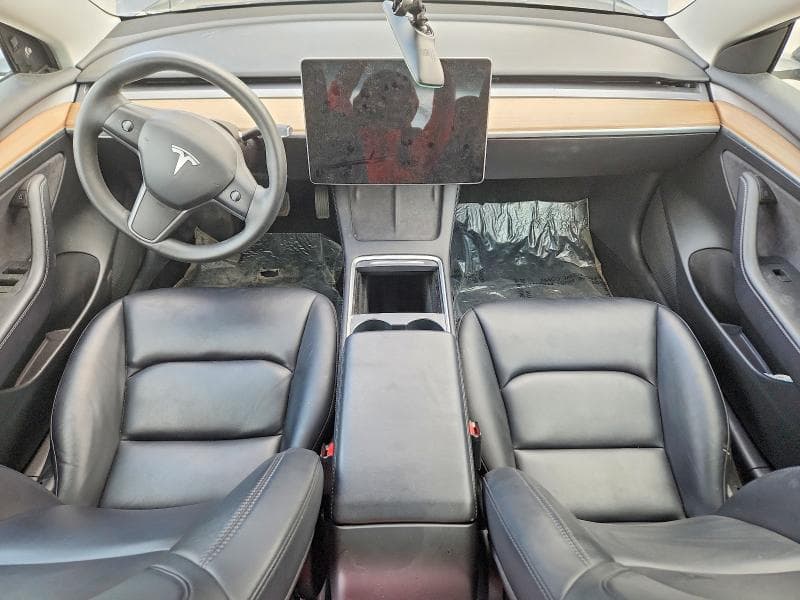 2023 TESLA MODEL 3 8