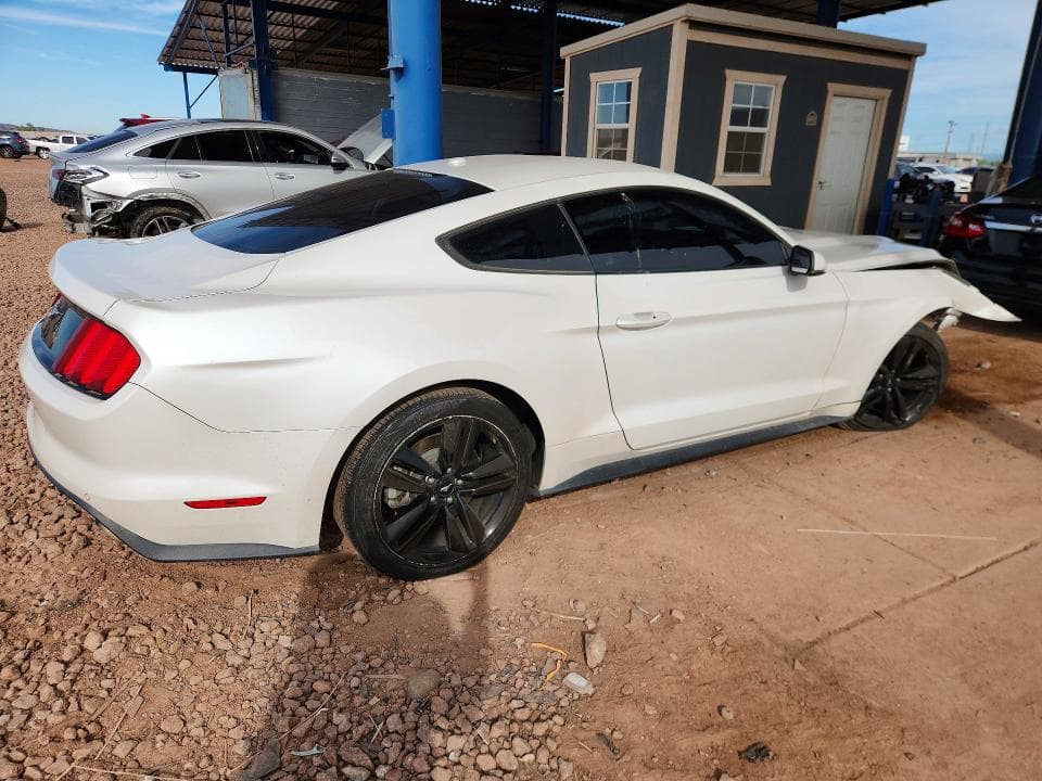 2017 FORD MUSTANG 3