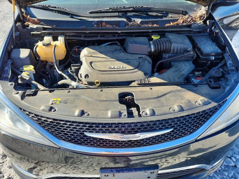 2017 CHRYSLER PACIFICA TOURING L 12