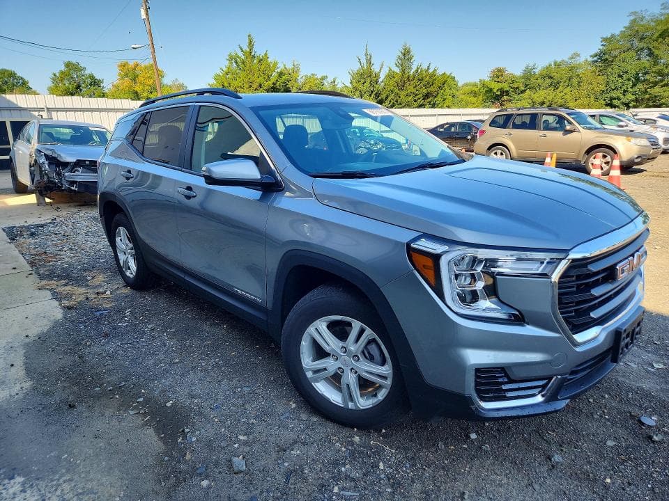2024 GMC TERRAIN SLE 4