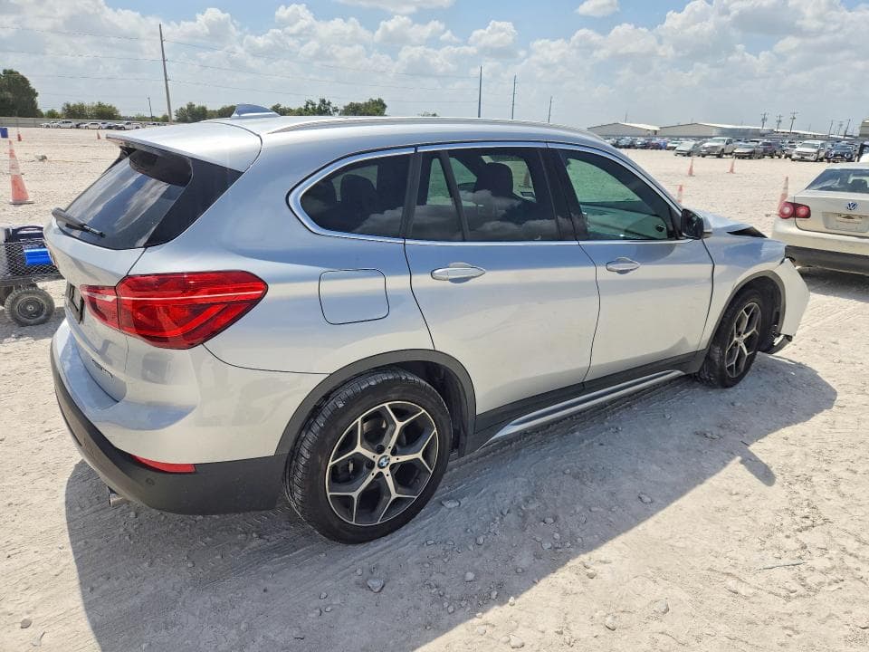 2019 BMW X1 XDRIVE28I 3