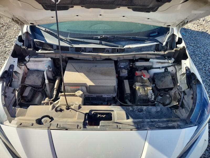 2019 NISSAN LEAF S 11