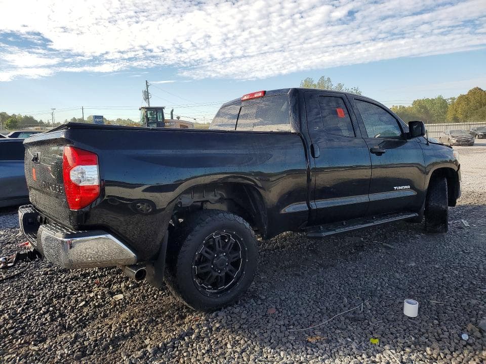 2017 TOYOTA TUNDRA SR5 3