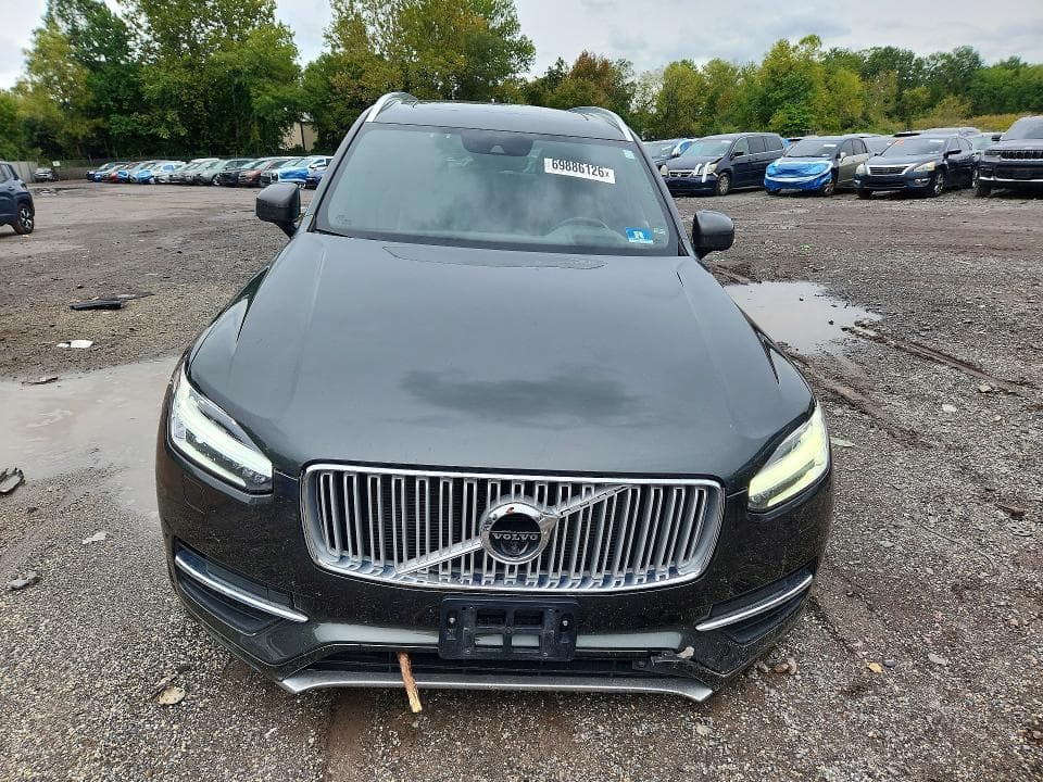 2018 VOLVO XC90 T6 5