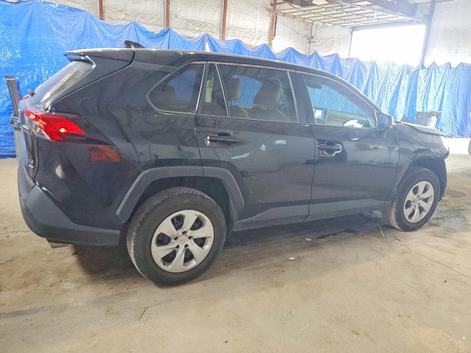 2024 TOYOTA RAV4 LE 3