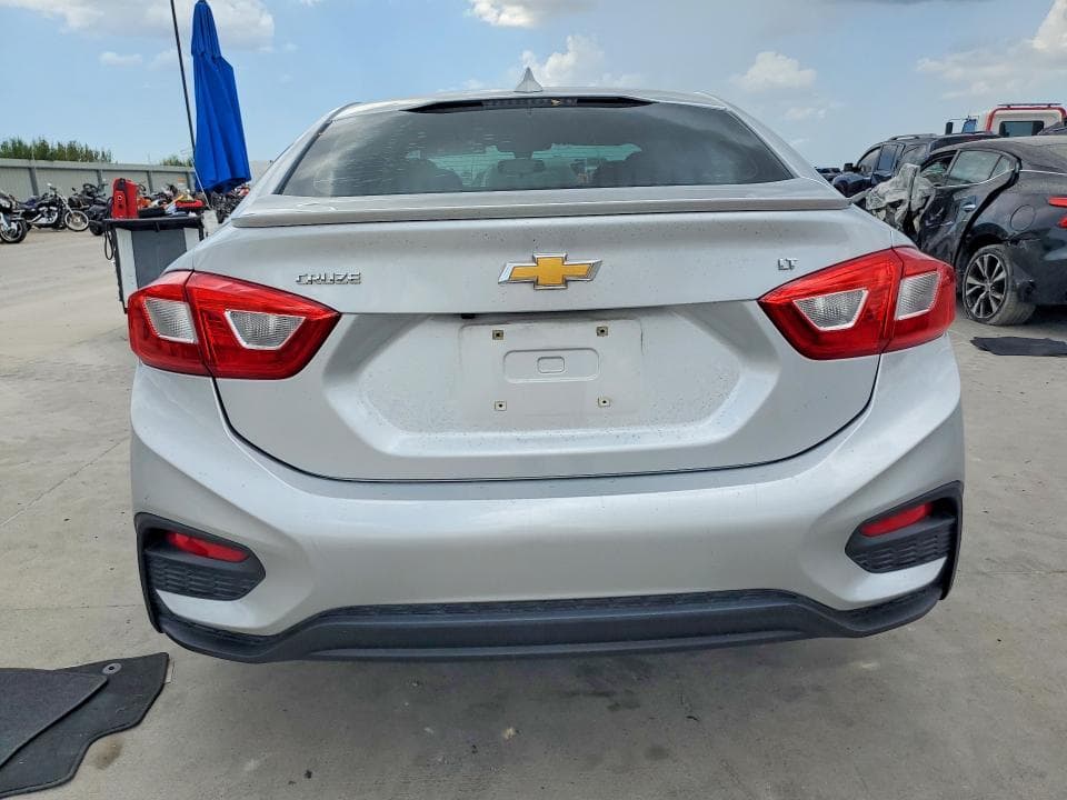 2017 CHEVROLET CRUZE LT 6