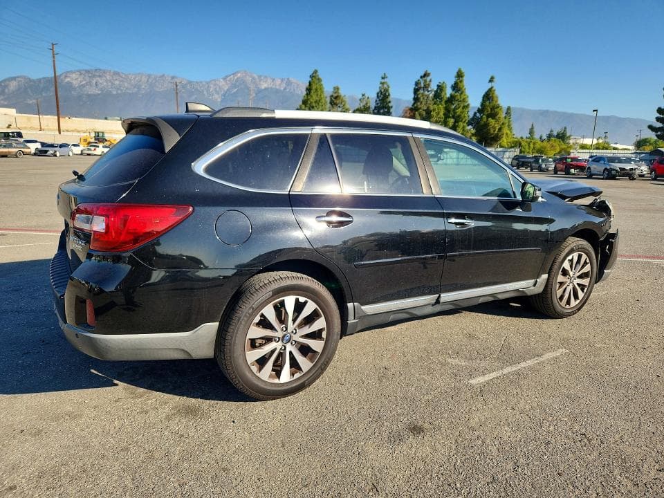 2017 SUBARU OUTBACK TOURING 3