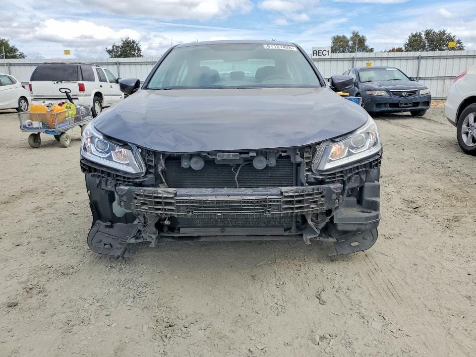 2017 HONDA ACCORD LX 5