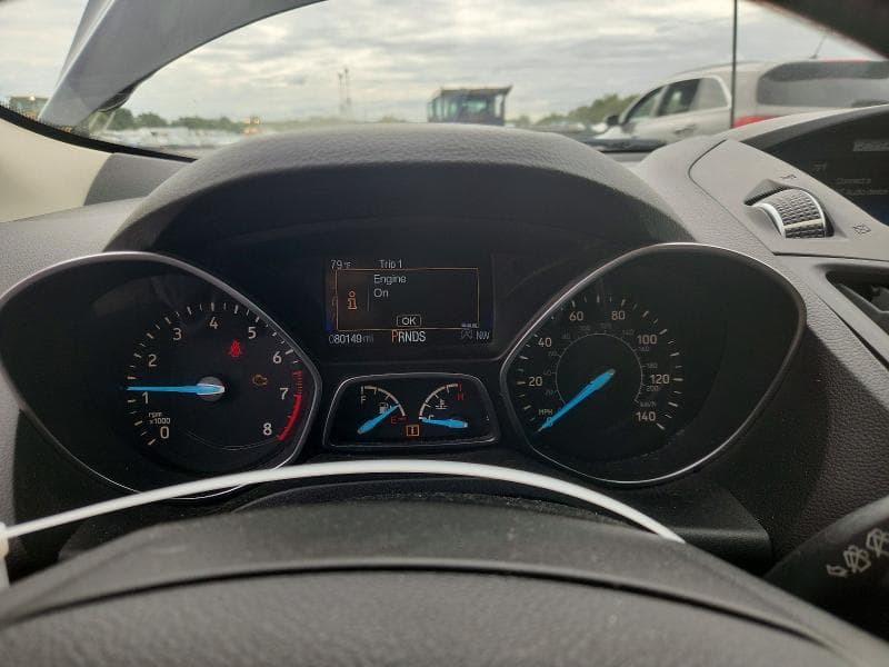 2017 FORD ESCAPE SE 9