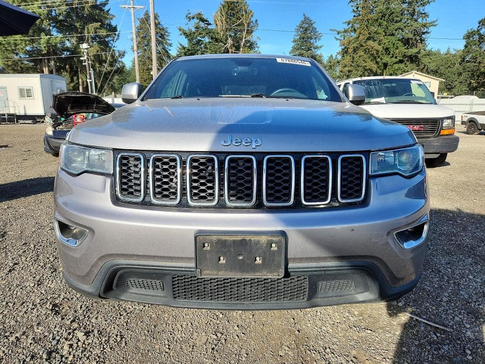 2017 JEEP GRAND CHEROKEE LAREDO 5