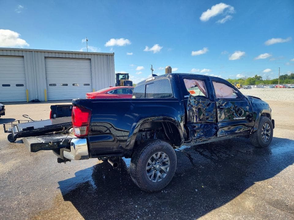 2023 TOYOTA TACOMA SR5 V6 3