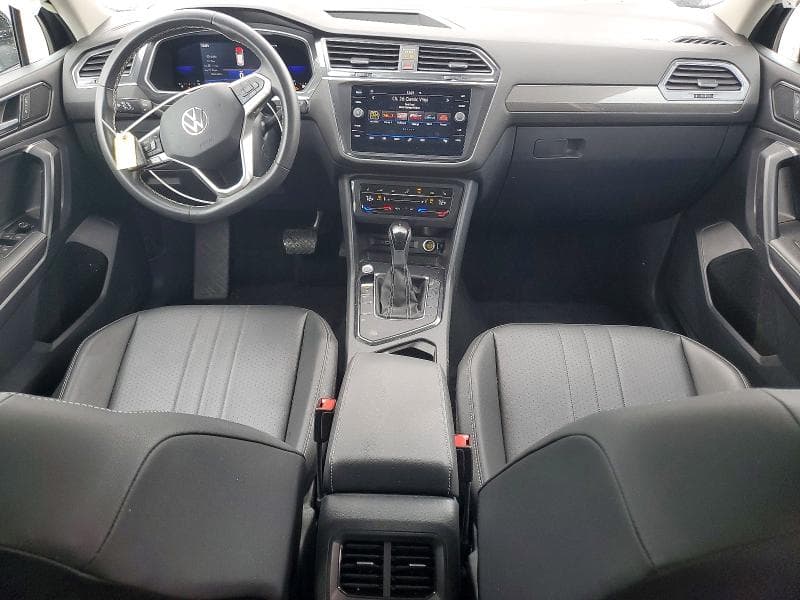 2023 VOLKSWAGEN TIGUAN SE 8