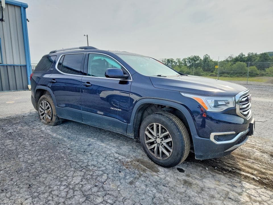 2017 GMC ACADIA SLE 4