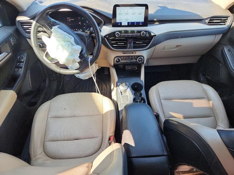 2020 FORD ESCAPE SEL 8
