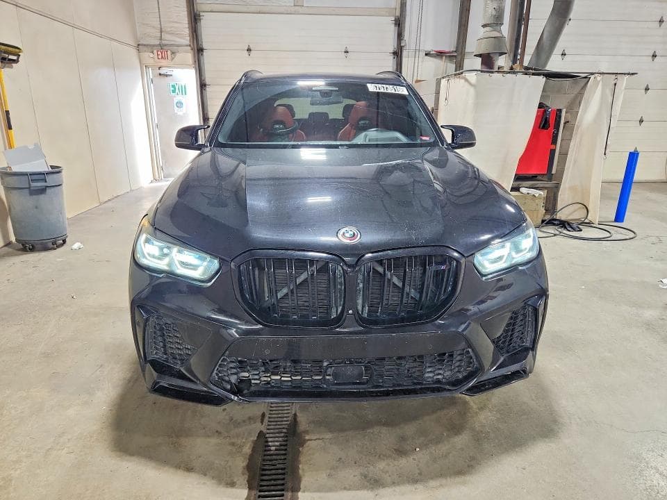 2023 BMW X5 M 5