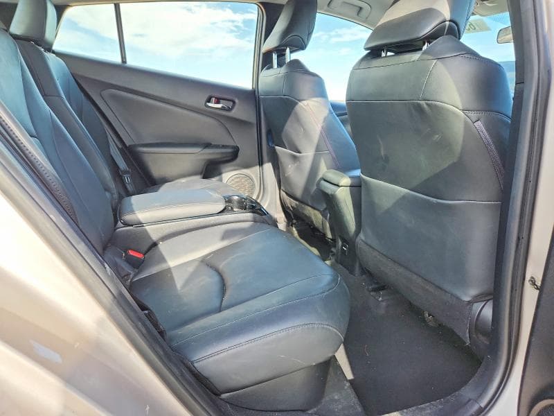 2017 TOYOTA PRIUS PRIME PREMIUM 10