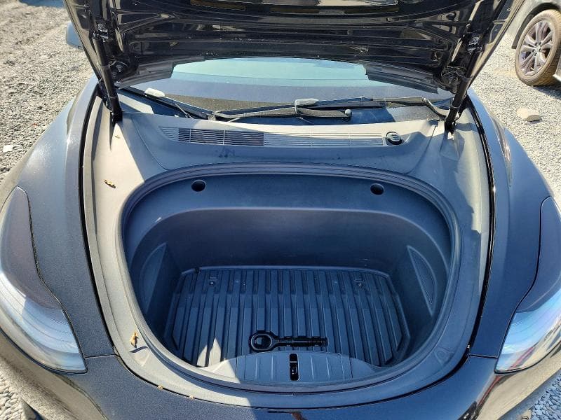 2023 TESLA MODEL 3 12