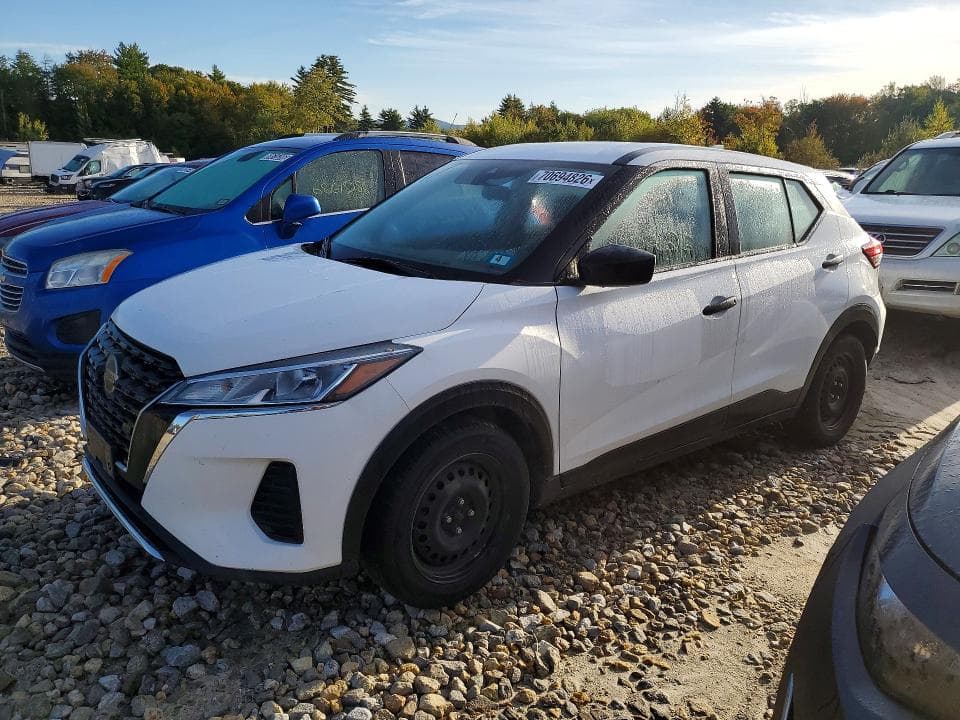 2021 NISSAN KICKS S