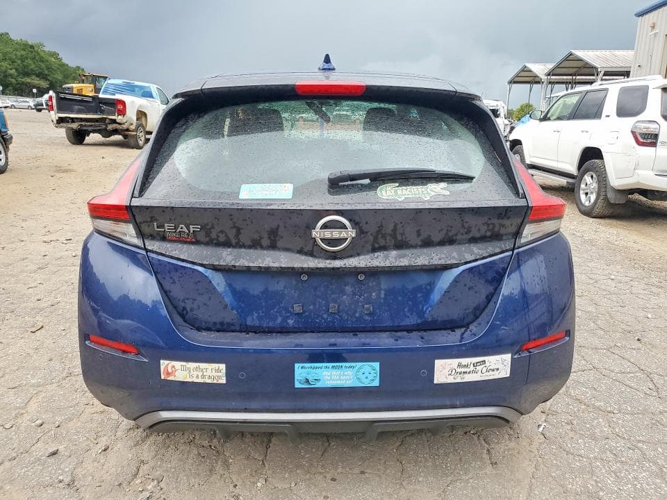 2023 NISSAN LEAF S 6